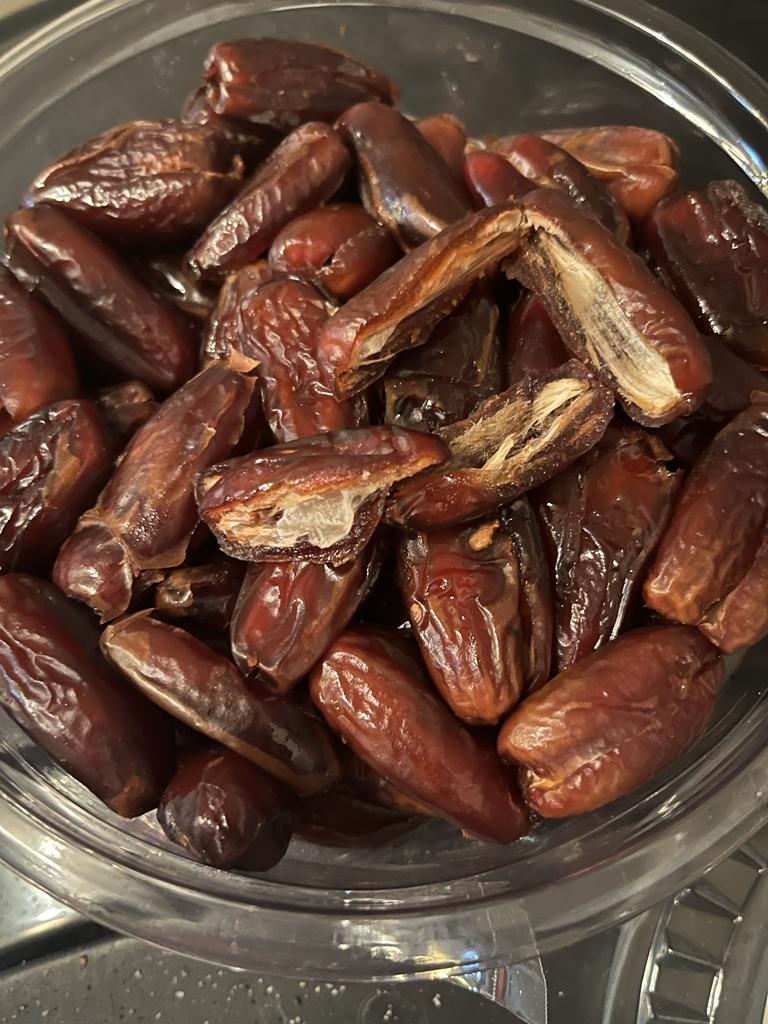 Egyptain Dates  Pitted 